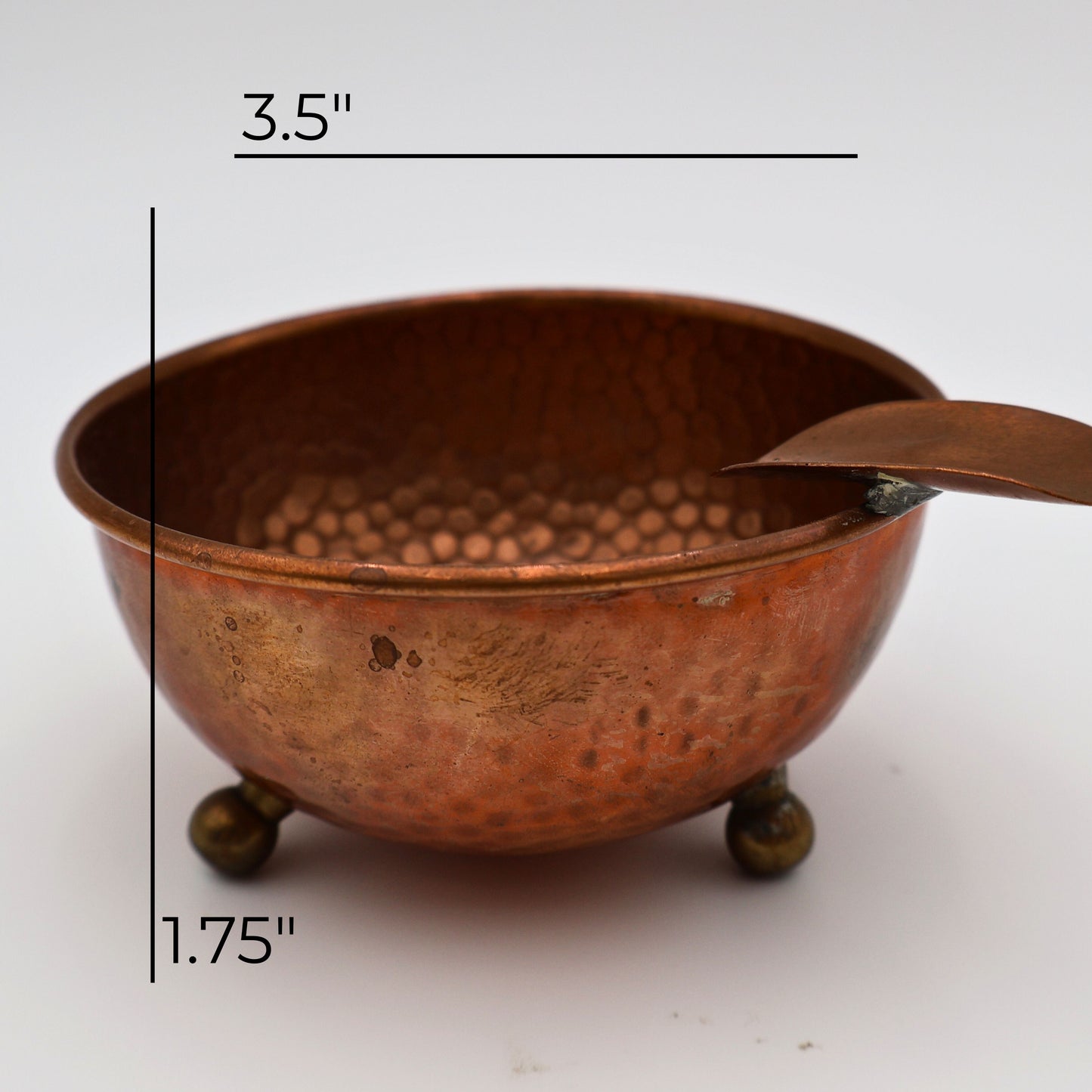 Vintage Hammered Copper Cigar Ashtray