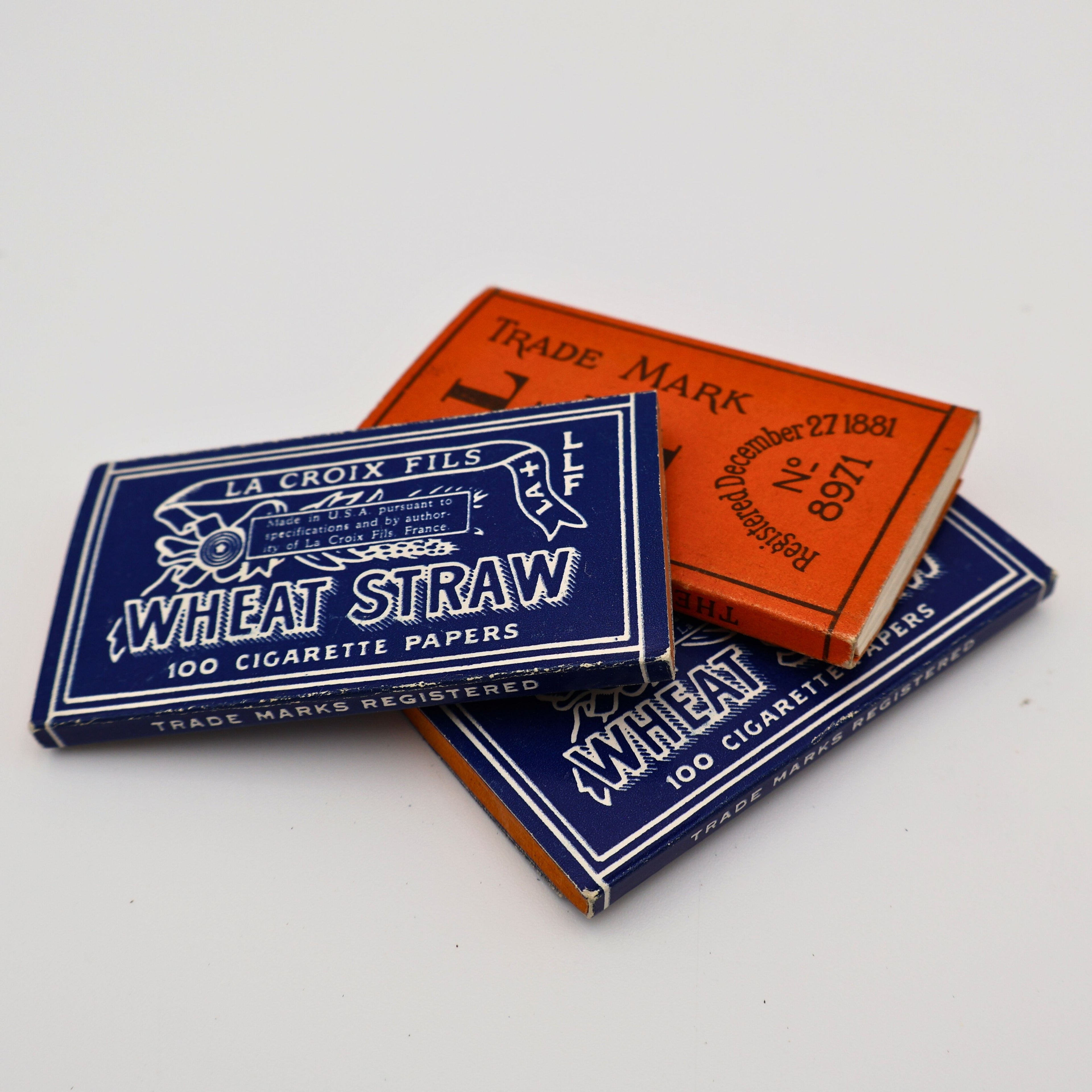 wheat cigarette LA+Wheat Straw Paper-La Croix Fils-150 Leaves in Package - collectibles - by owner - sale Zig Zag Wheat Straw Rolling