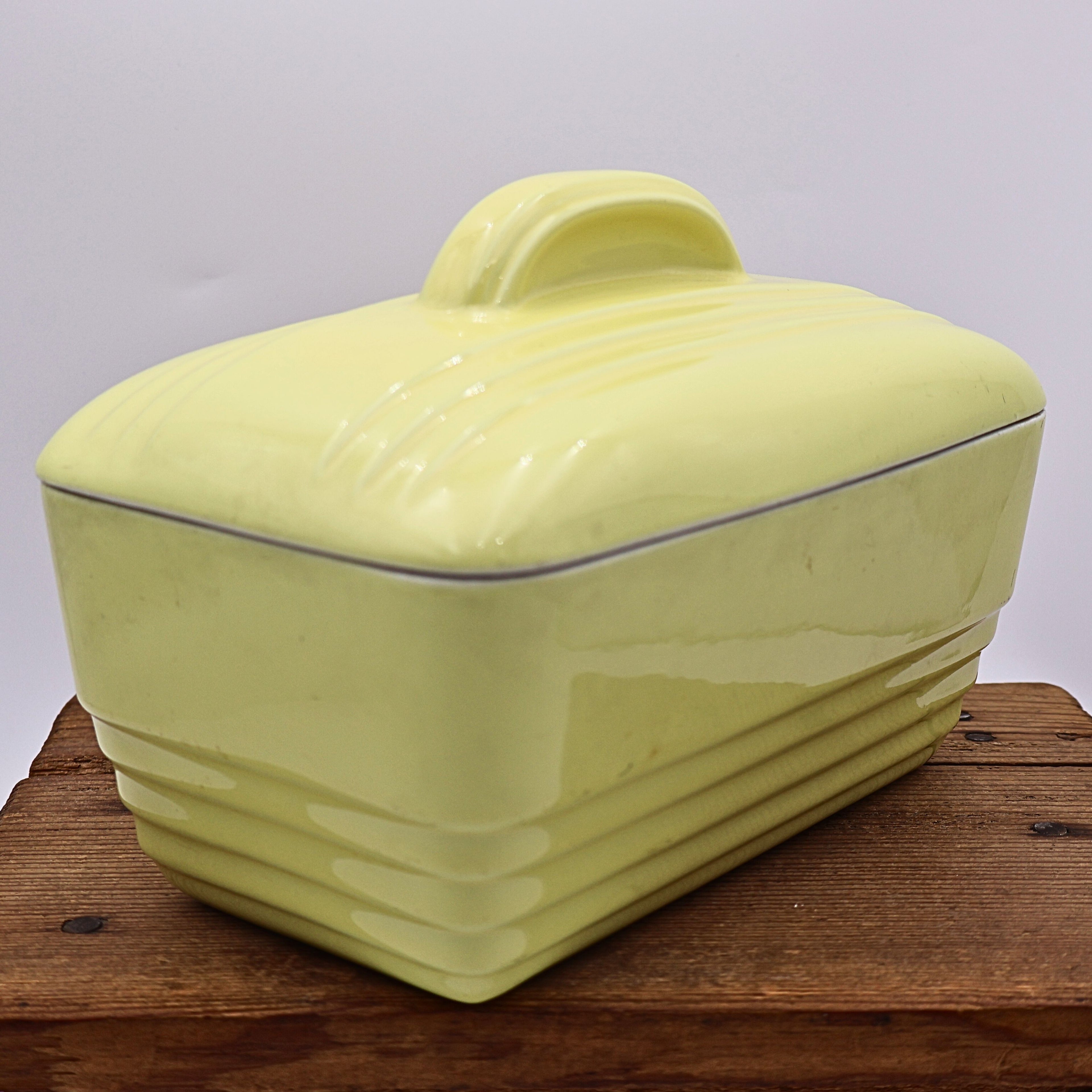 Hall China Westinghouse Casserole Dish