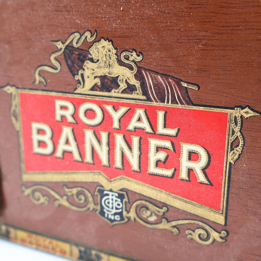 Royal Banner Wooden Cigar Box