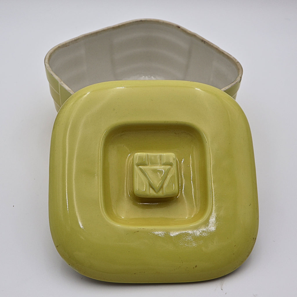 Hall China Hotpoint Casserole Dish