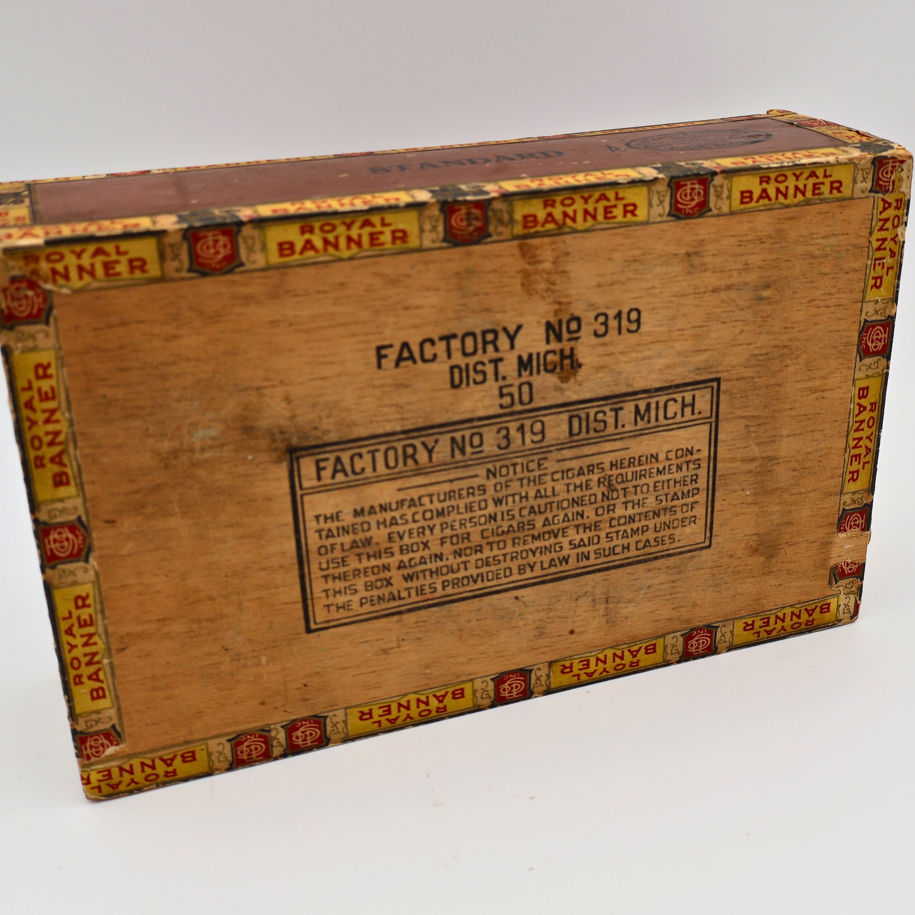 Royal Banner Wooden Cigar Box