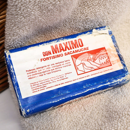 Back of an authentic Don Maximo Laundry Soap wrapper displaying original Spanish product information and graphics from Procter & Gamble de Mexico. This vintage detergent bar is a wonderful advertising collectible for international memorabilia collections, vintage laundry room decor, shelf displays, and nostalgic home styling.