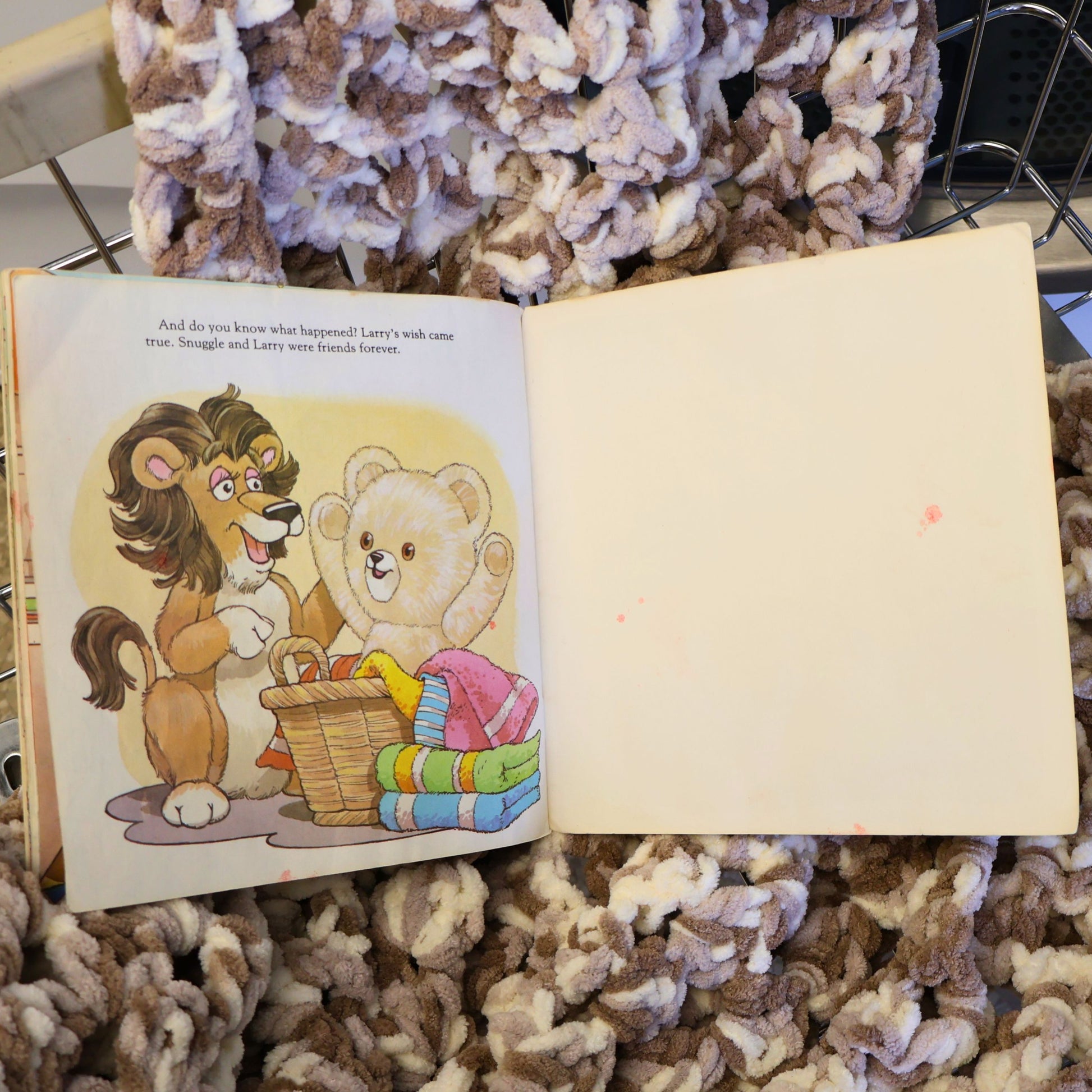 Final illustrated pages from the vintage Snuggle Saves the Day storybook showing the conclusion of the classic Snuggle Bear story. Original 1987 Lever Brothers advertising collectible displaying authentic vintage character and colorful artwork.